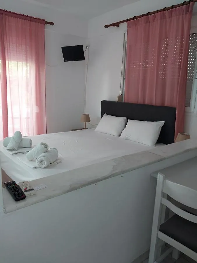Pelekan Rooms And Apartments Athina 11 Pefkochori Hotel
