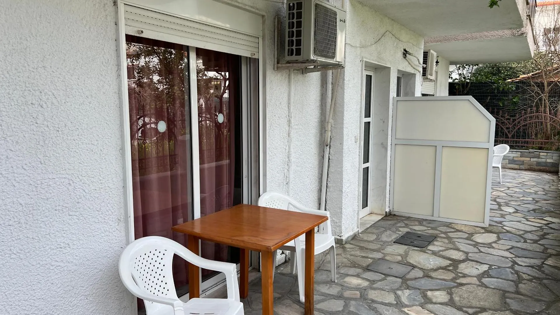 Pelekan Rooms And Apartments Athina 11 Pefkochori Hotel